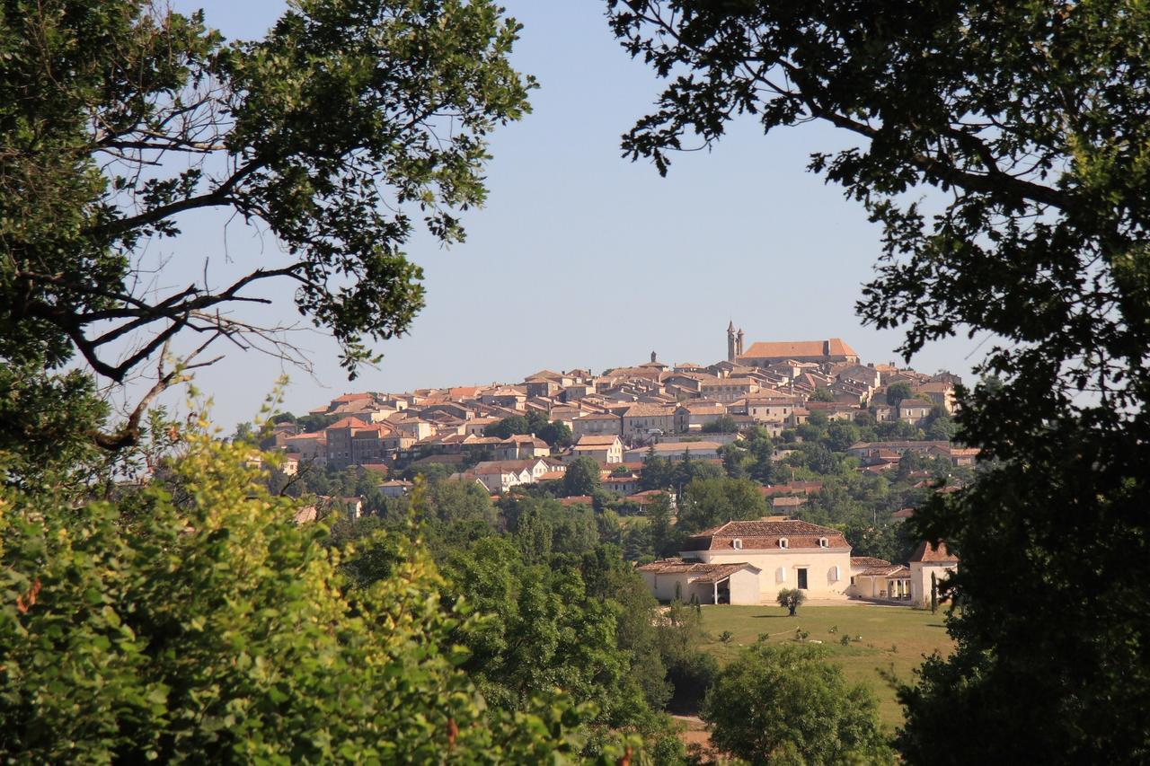 Chambres d'Hôtes Les Bourdeaux Monflanquin Exterior foto