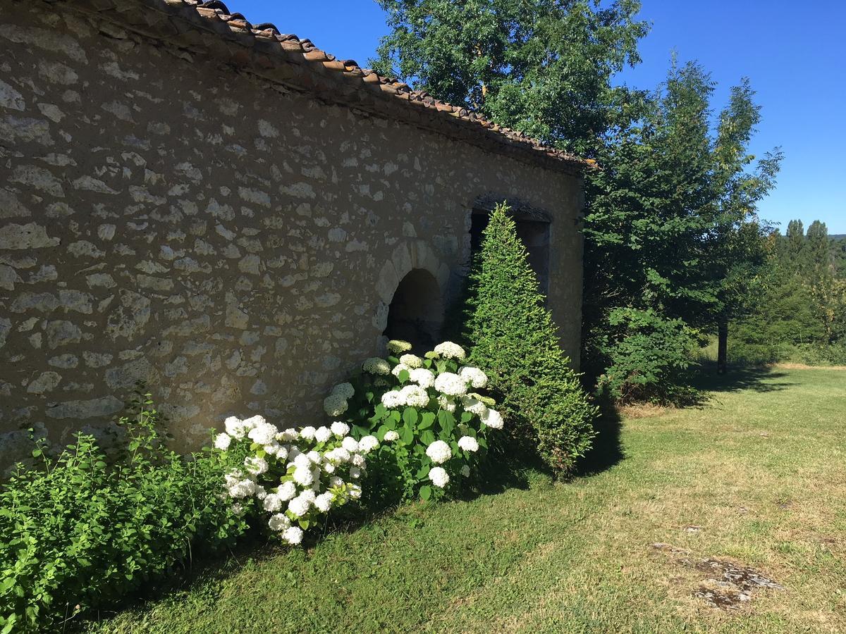 Chambres d'Hôtes Les Bourdeaux Monflanquin Exterior foto